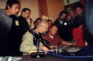 Grzegorz Rosiński na konwencie w Łodzi 2001 (foto: sabat)