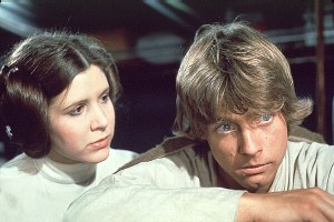 Nie martw się Luke, skąd mogłeś wiedzieć, że jesteśmy rodzeństwem? A poza tym to tylko jedna noc – nikt się przecież nie dowie…