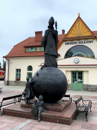 Pomnik św. Mikołaja w Rabce Zdrój<br/>fot. Marcin Grabiński